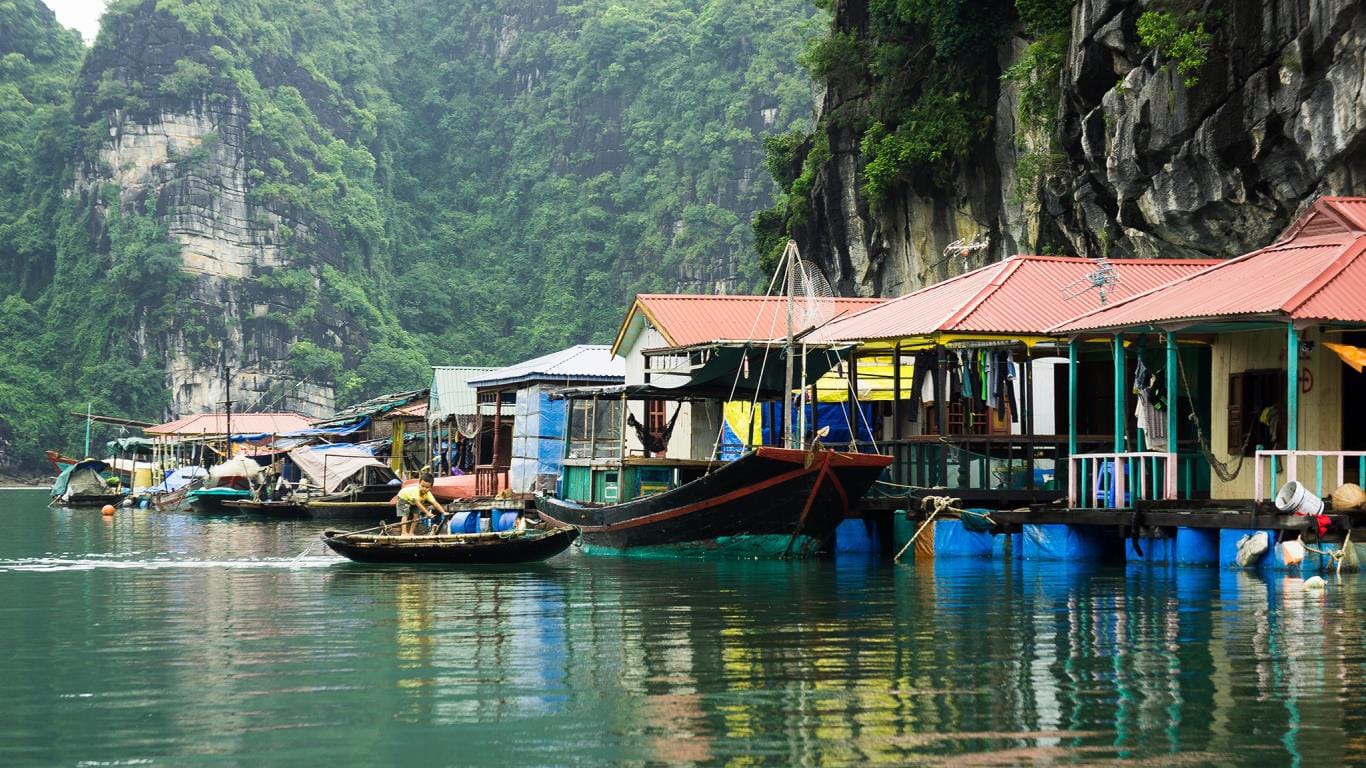 Halong Bay Travel Blog, Three Experiences That Make You Drop Everything