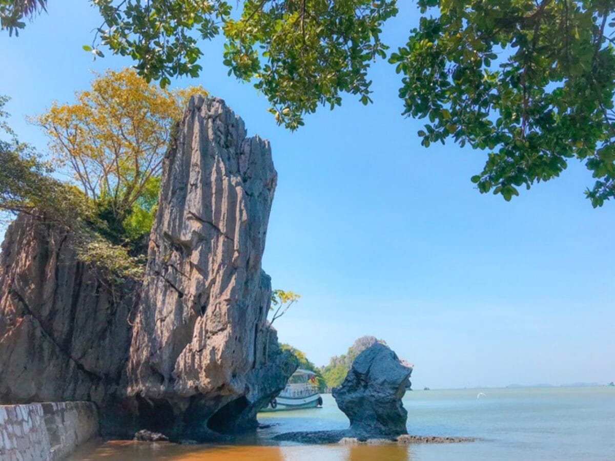 Kien Giang Heritage Tour, Why Ha Tien Makes Travelers Stay Longer Than Planned