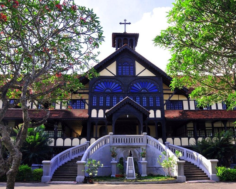 Kon Tum Travel, A Highland Journey That Rewrites Vietnam