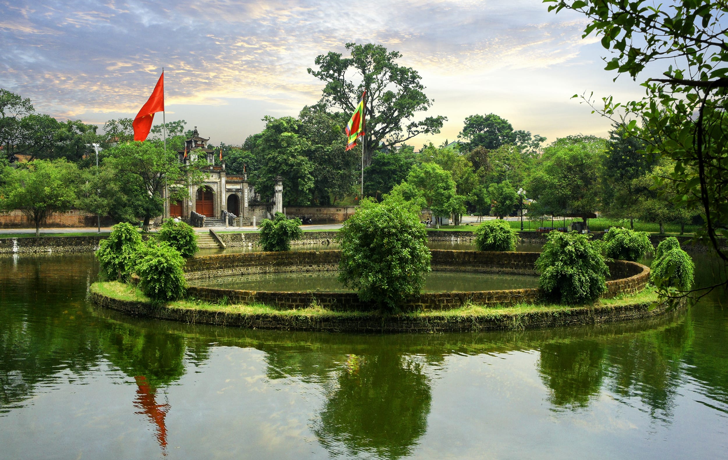 Escape the City, Hanoi Day Tours That Make You Pack a Bag Tonight
