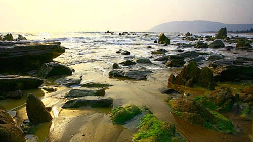 Hoanh Son Beach at the Foot of Ngang Pass A Secret Shore Between Ha Tinh and Quang Binh