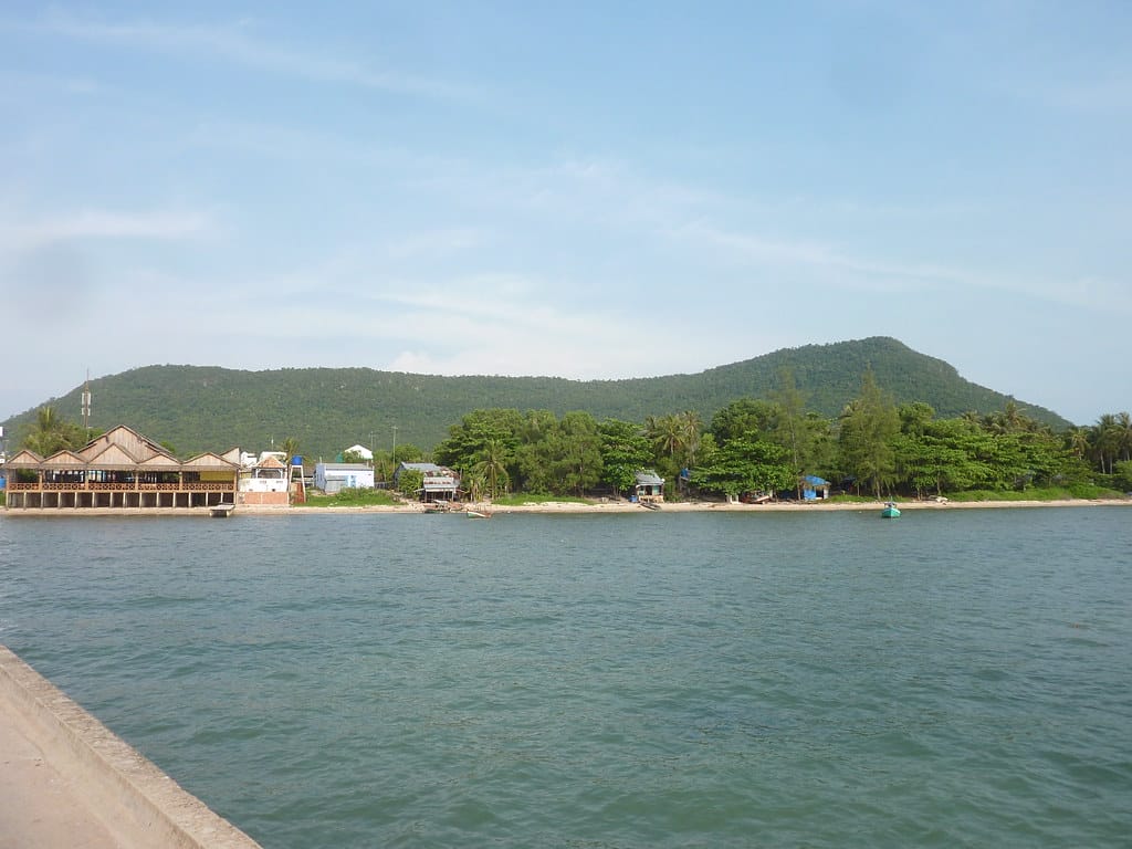 Dong Ho Moonlight Reflections In Ha Tien A Poetic Lakeside Journey