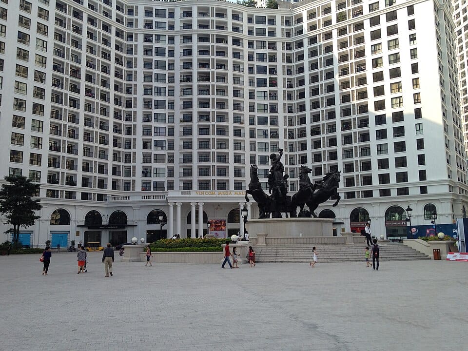 Hanoi Nightlife and Culture – 10 Stops for a 2 September Weekend